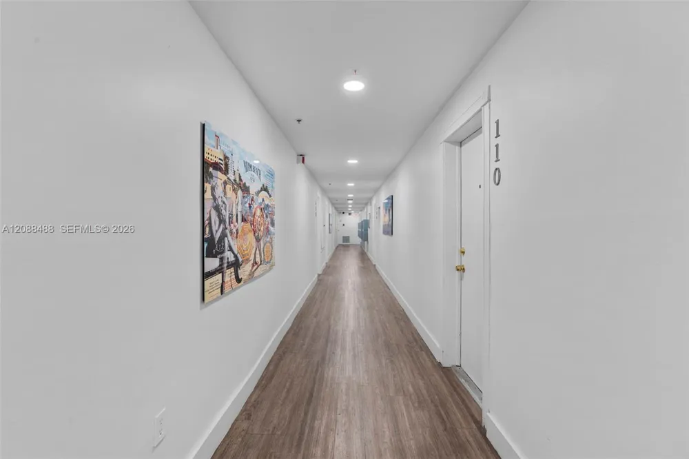 335 Ocean Dr #106 Miami Beach, FL 33139