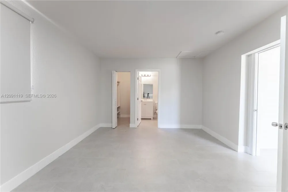 10825 SW 221st St Miami, FL 33170