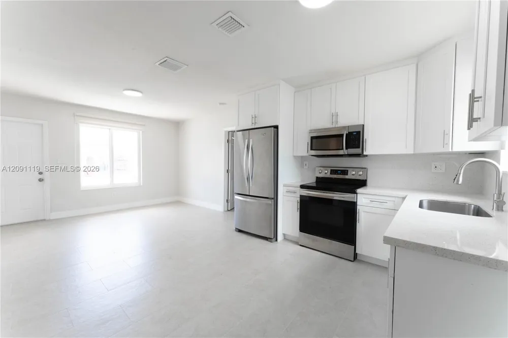 10825 SW 221st St Miami, FL 33170