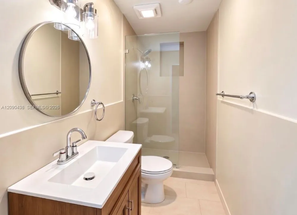 2153 NW 24th St #3 Miami, FL 33142