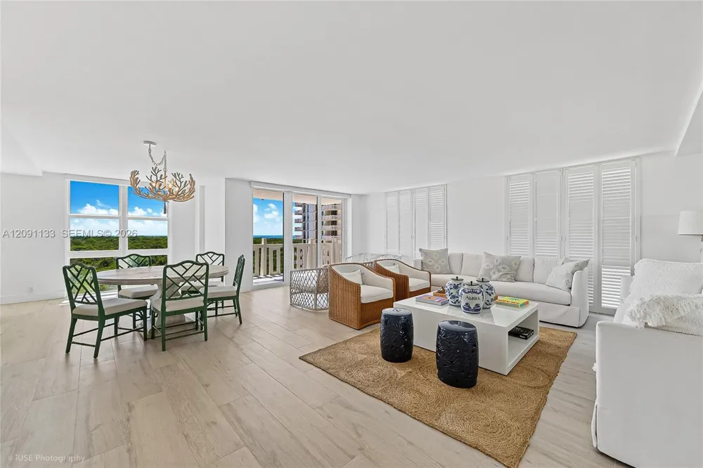 1111 Crandon Blvd #C607 Key Biscayne, FL 33149