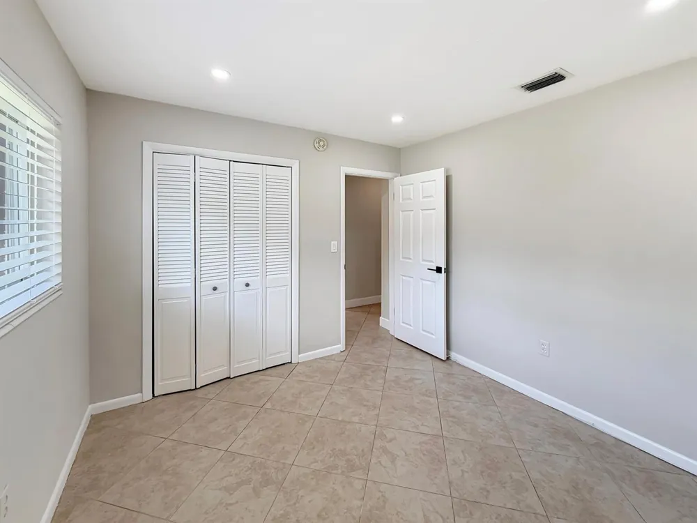 1321 NE 46TH STREET Oakland Park, FL 33334