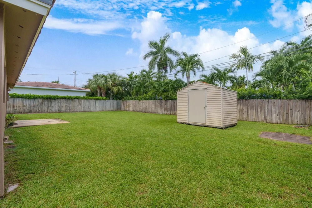 1321 NE 46TH STREET Oakland Park, FL 33334