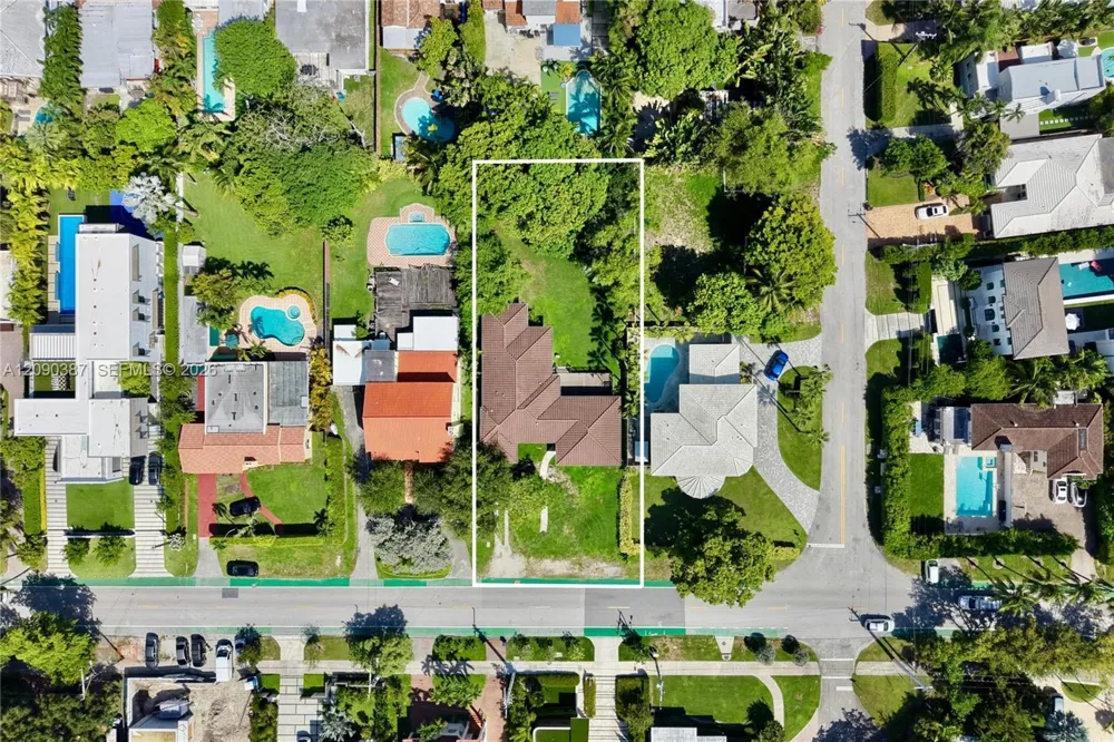 3121 Prairie Ave Miami Beach, FL 33140