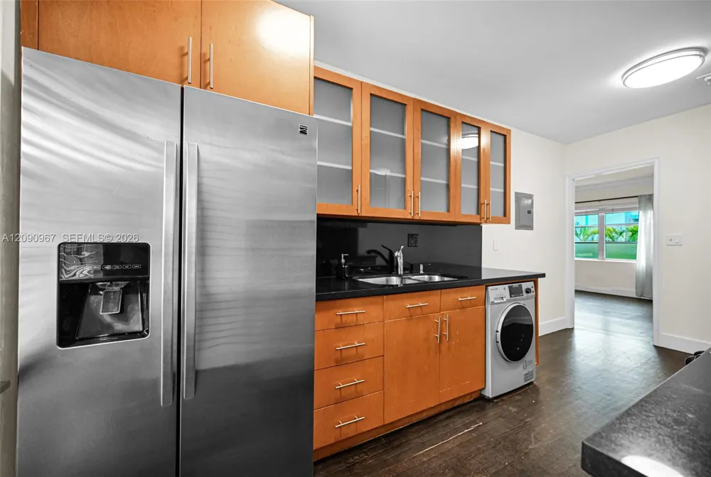846 Jefferson Ave #8 Miami Beach, FL 33139