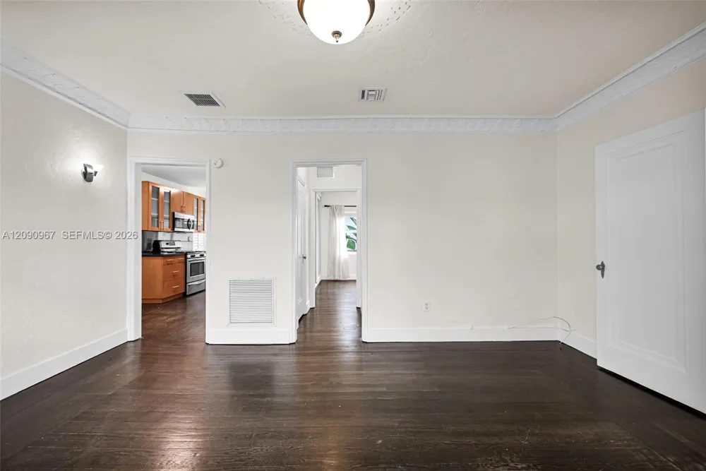 846 Jefferson Ave #8 Miami Beach, FL 33139
