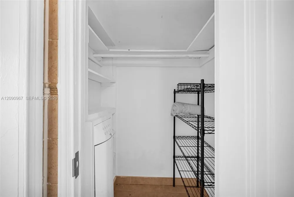 846 Jefferson Ave #8 Miami Beach, FL 33139