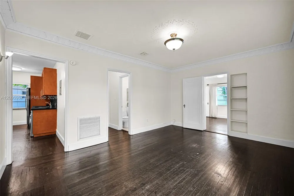 846 Jefferson Ave #8 Miami Beach, FL 33139