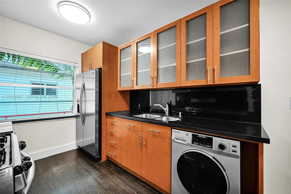 846 Jefferson Ave #8 Miami Beach, FL 33139