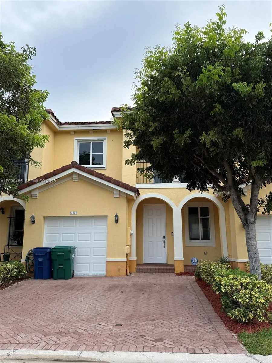7140 SW 166th Pl Miami, FL 33193
