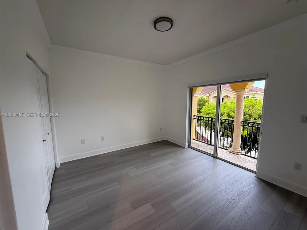 7140 SW 166th Pl Miami, FL 33193