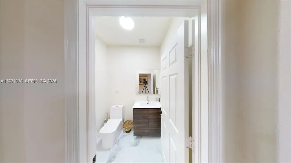16481 SW 58th Ter Miami, FL 33193