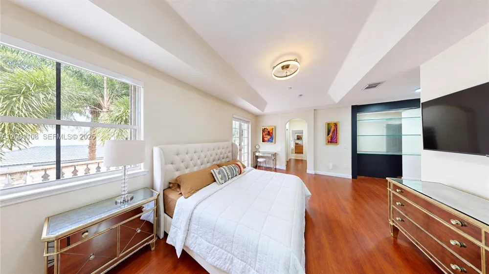 16481 SW 58th Ter Miami, FL 33193