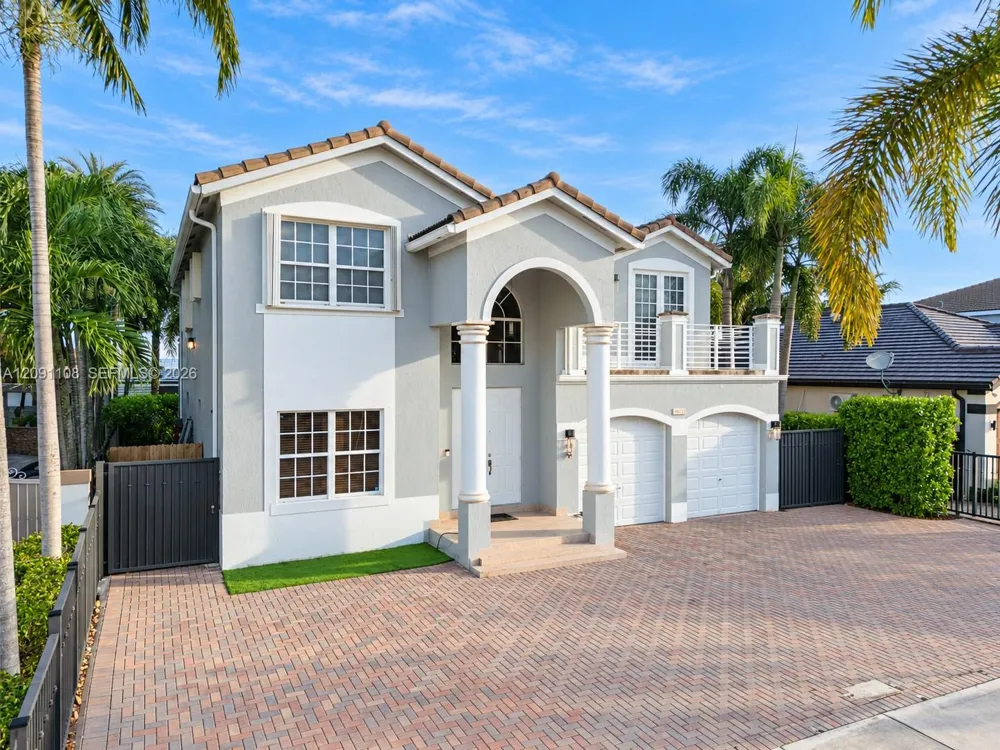 16481 SW 58th Ter Miami, FL 33193