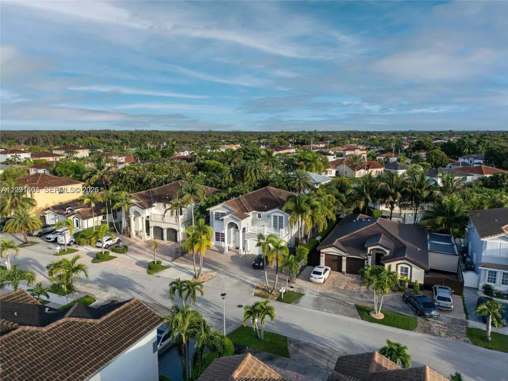 16481 SW 58th Ter Miami, FL 33193
