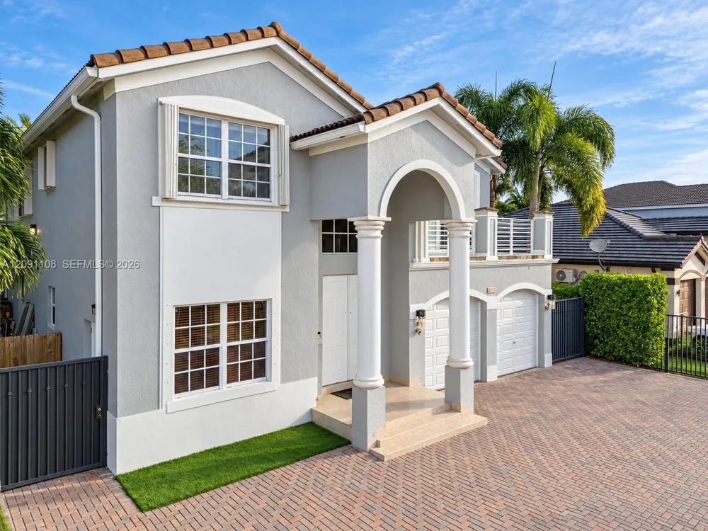 16481 SW 58th Ter Miami, FL 33193