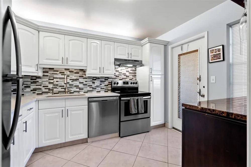 3151 S PALM AIRE DRIVE #108 Pompano Beach, FL 33069