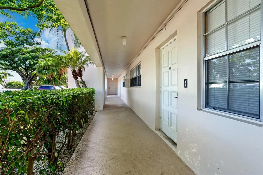3151 S PALM AIRE DRIVE #108 Pompano Beach, FL 33069