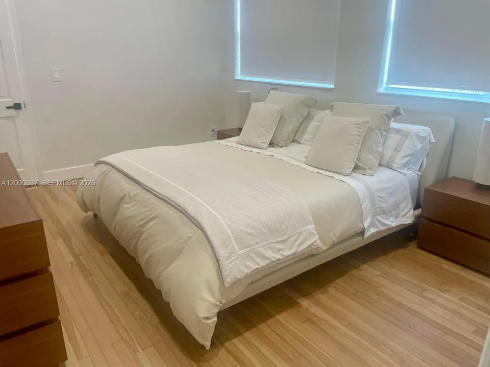 1525 SW 18th St Miami, FL 33145