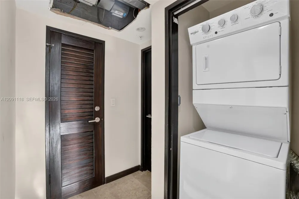 5601 Collins ave #1716 Miami Beach, FL 33140