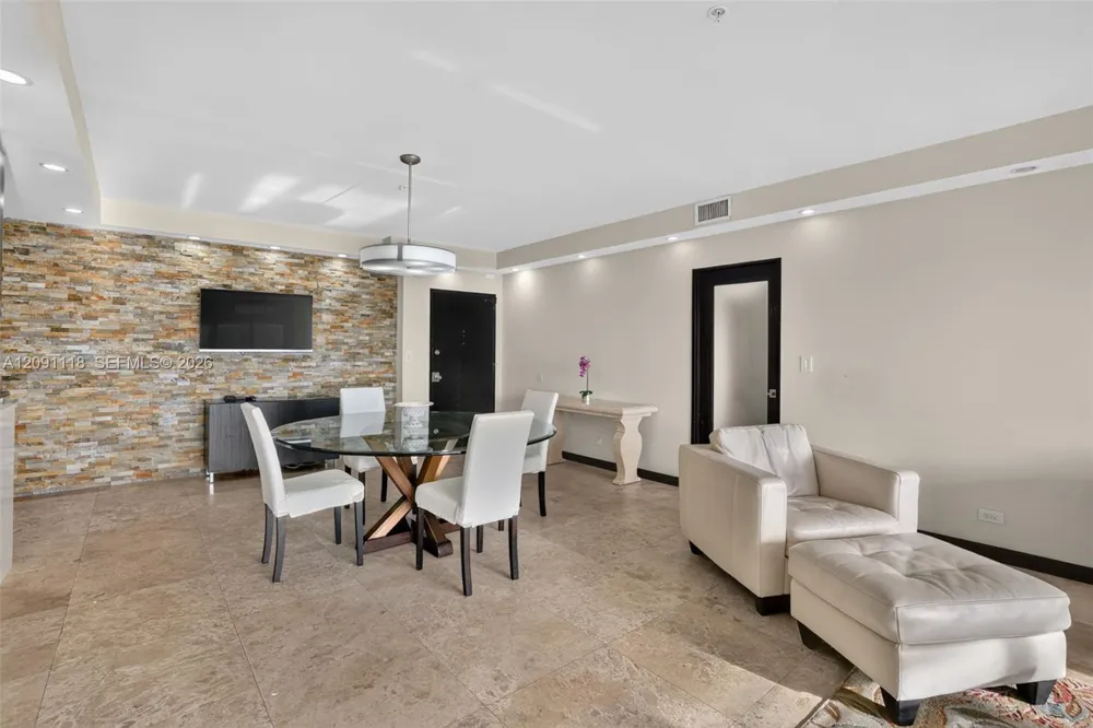 5601 Collins ave #1716 Miami Beach, FL 33140
