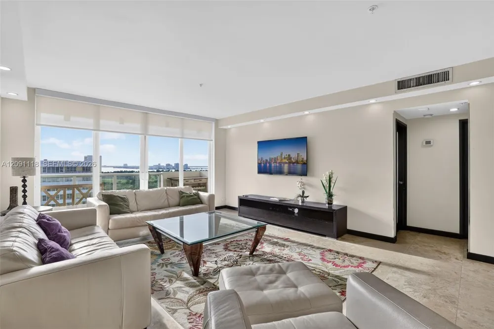 5601 Collins ave #1716 Miami Beach, FL 33140