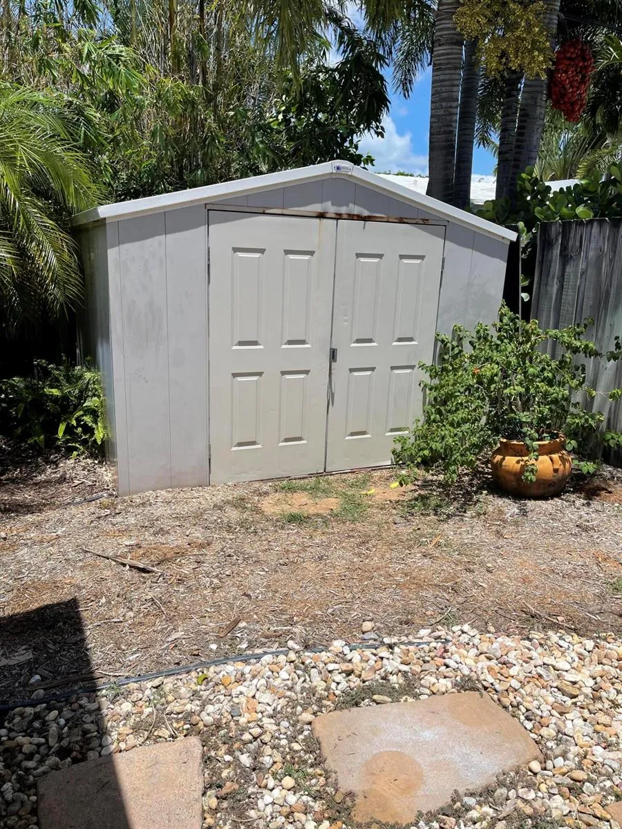 5433 NE 5TH AVENUE Oakland Park, FL 33334