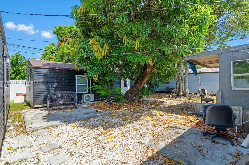 16935 NW 38th Ct Miami Gardens, FL 33055