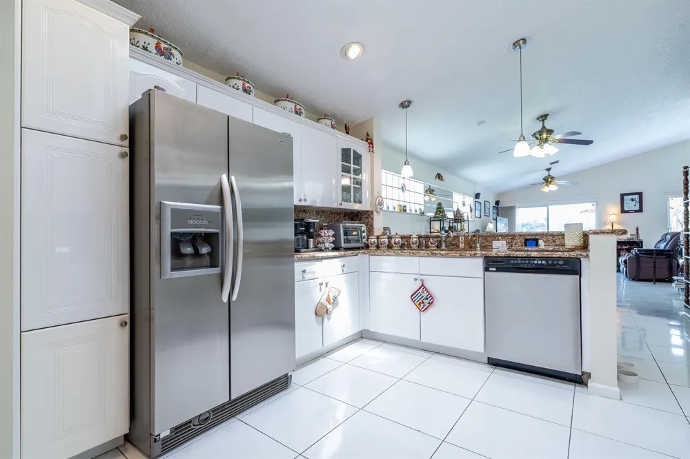 9847 Harbour Lake Circle Boynton Beach, FL 33437