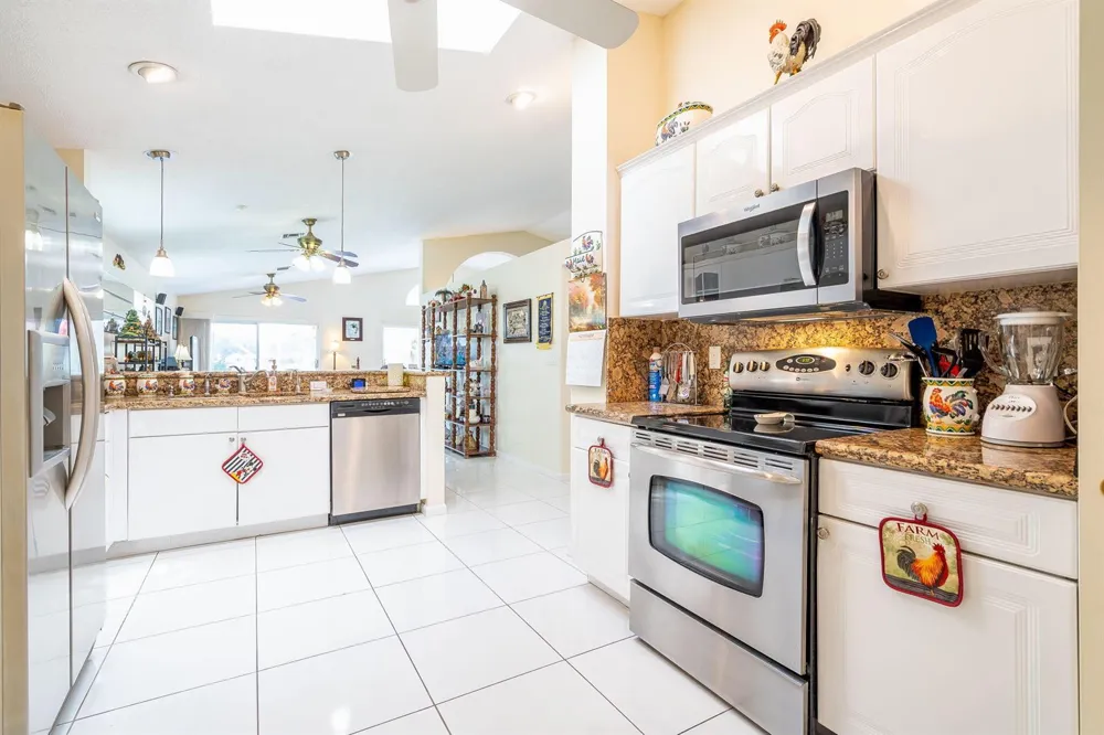 9847 Harbour Lake Circle Boynton Beach, FL 33437