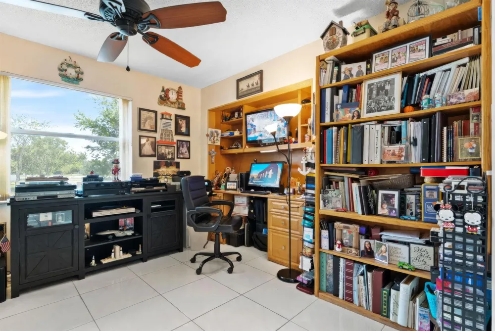 9847 Harbour Lake Circle Boynton Beach, FL 33437