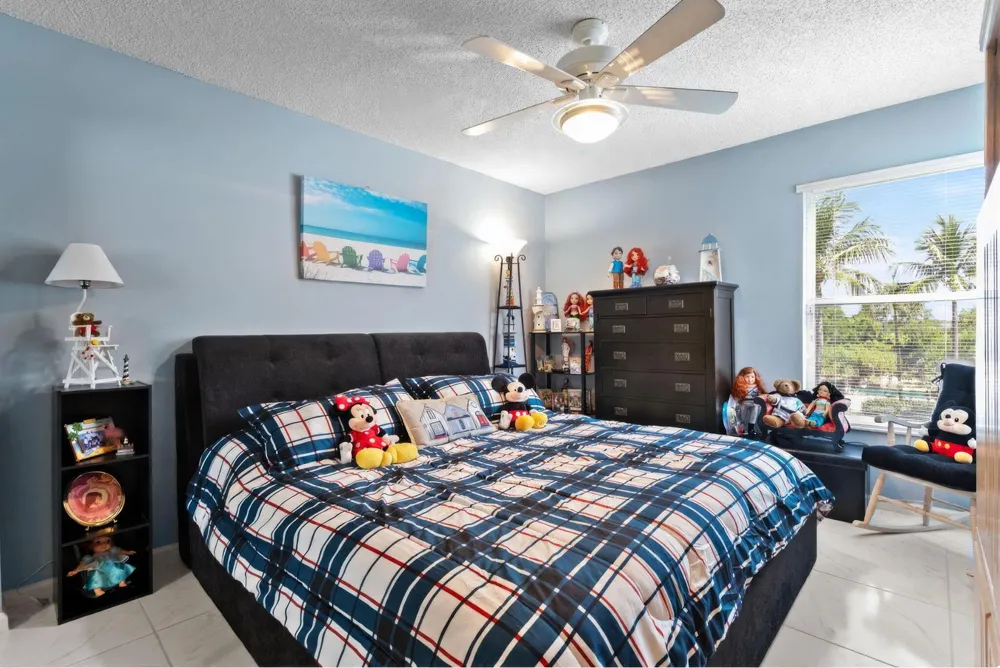 9847 Harbour Lake Circle Boynton Beach, FL 33437