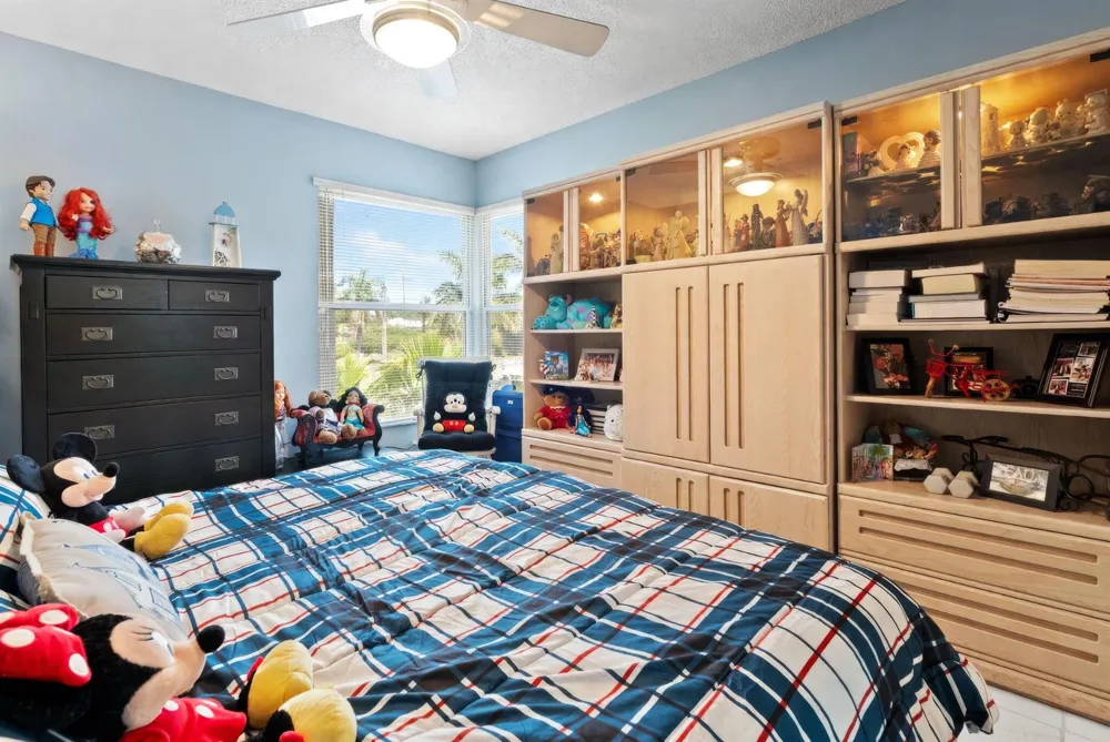 9847 Harbour Lake Circle Boynton Beach, FL 33437