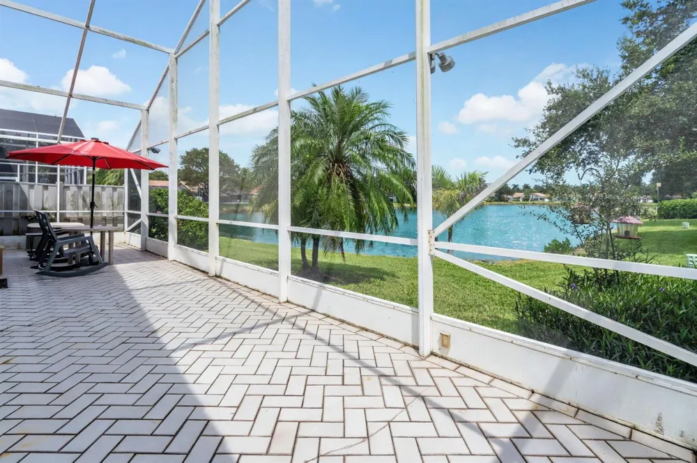 9847 Harbour Lake Circle Boynton Beach, FL 33437