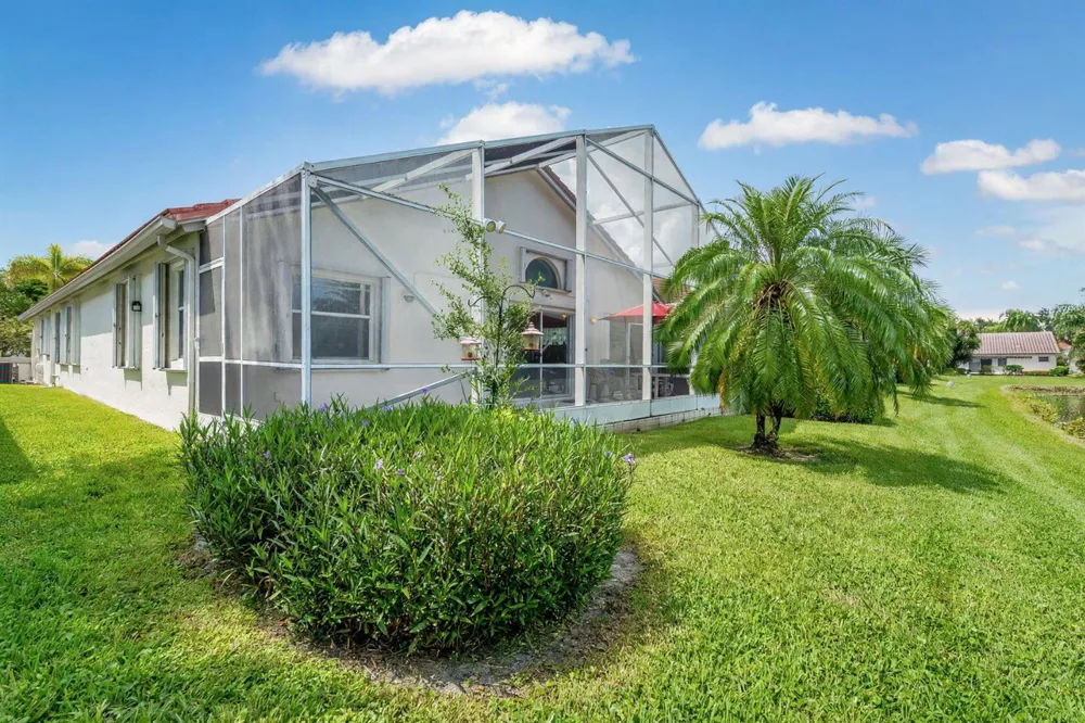 9847 Harbour Lake Circle Boynton Beach, FL 33437
