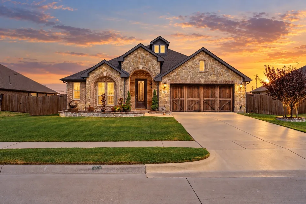 717 Truchas Avenue Forney, TX 75126