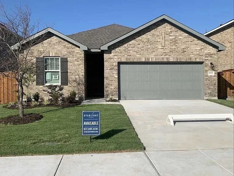 1878 Everglades Drive Forney, TX 75126