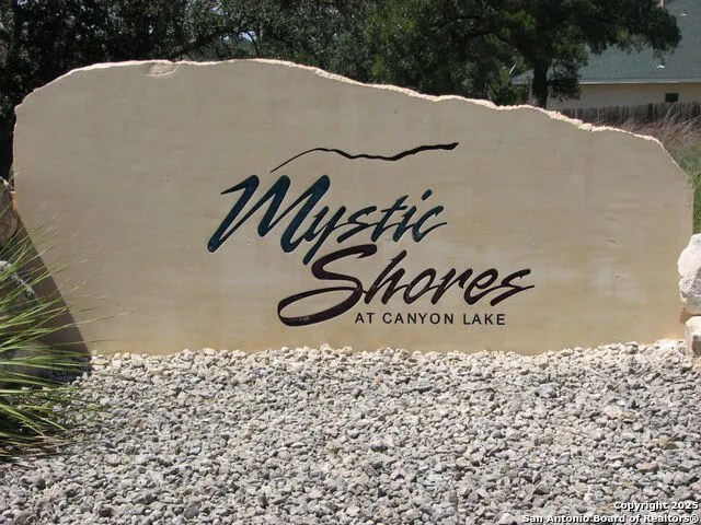 233 ROSINWEED DR Spring Branch, TX 78070