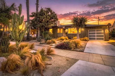 1236 Chalcedony Street
