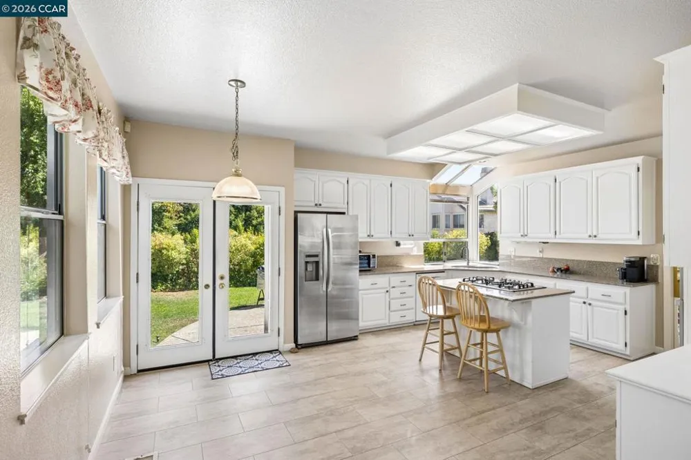 3504 Fieldcrest Ave Fairfield, CA 94534