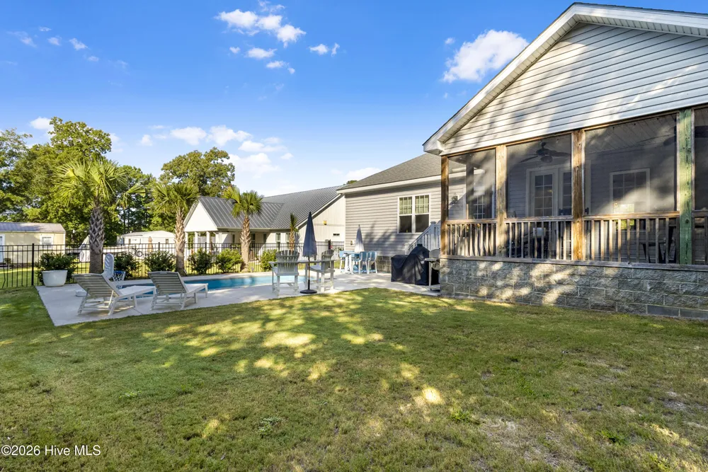 204 Doe Ridge Road Hampstead, NC 28443