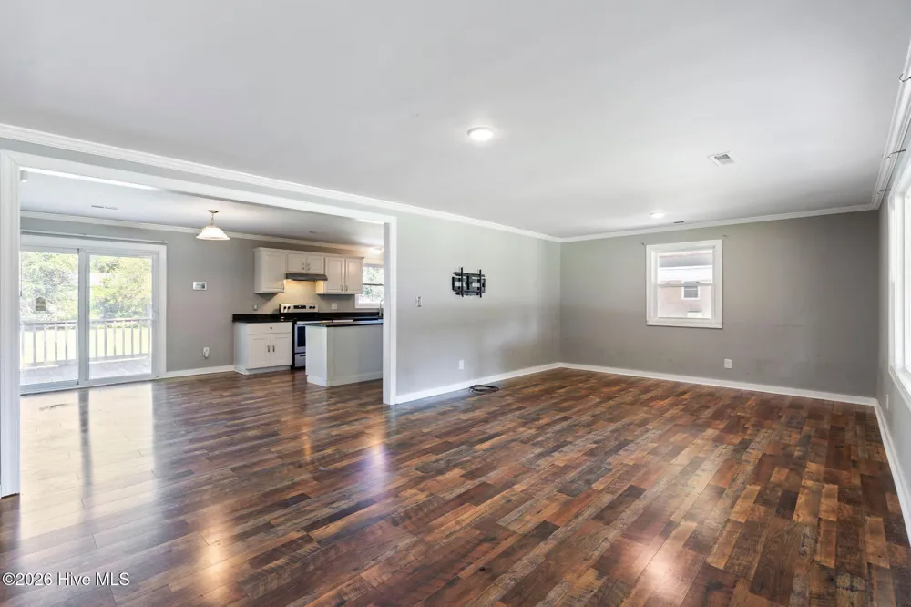 1505 Phillips Avenue New Bern, NC 28562