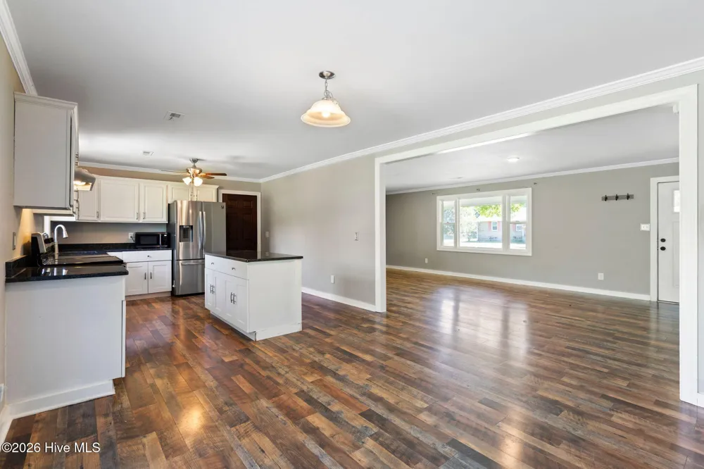 1505 Phillips Avenue New Bern, NC 28562