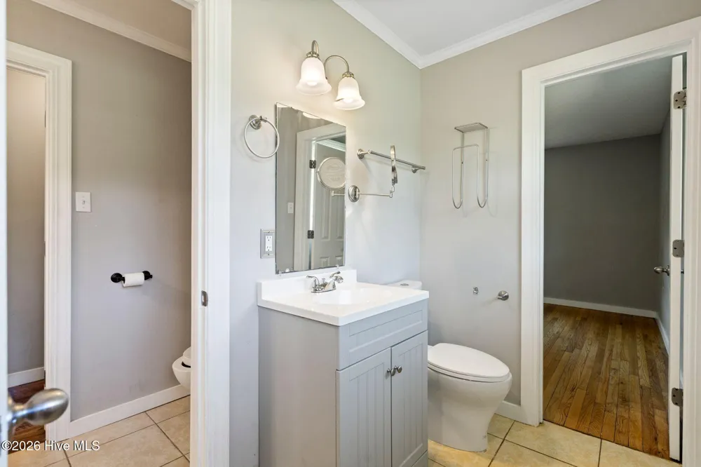 1505 Phillips Avenue New Bern, NC 28562