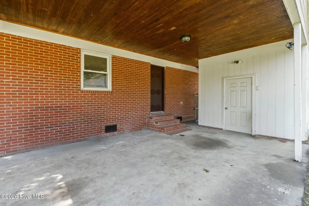1505 Phillips Avenue New Bern, NC 28562