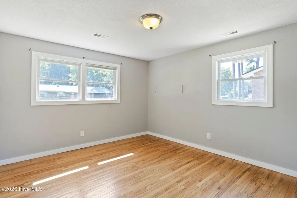 1505 Phillips Avenue New Bern, NC 28562