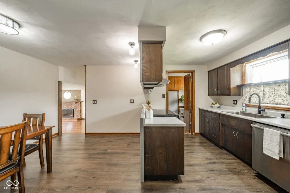 1375 E 240 Anderson, IN 46012