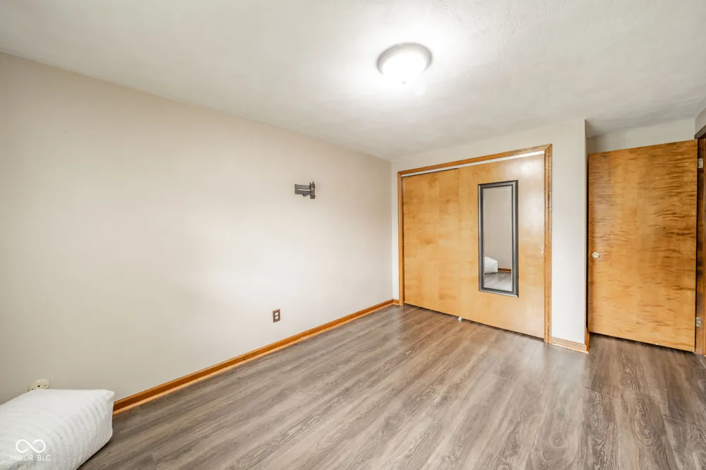 1375 E 240 Anderson, IN 46012