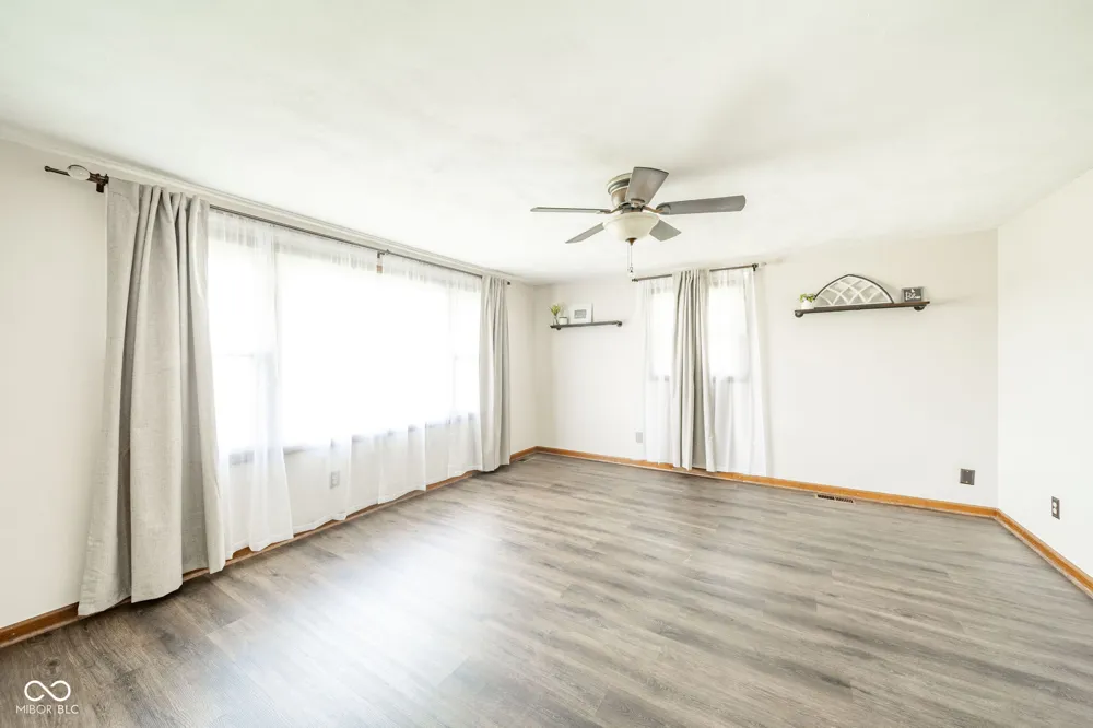 1375 E 240 Anderson, IN 46012