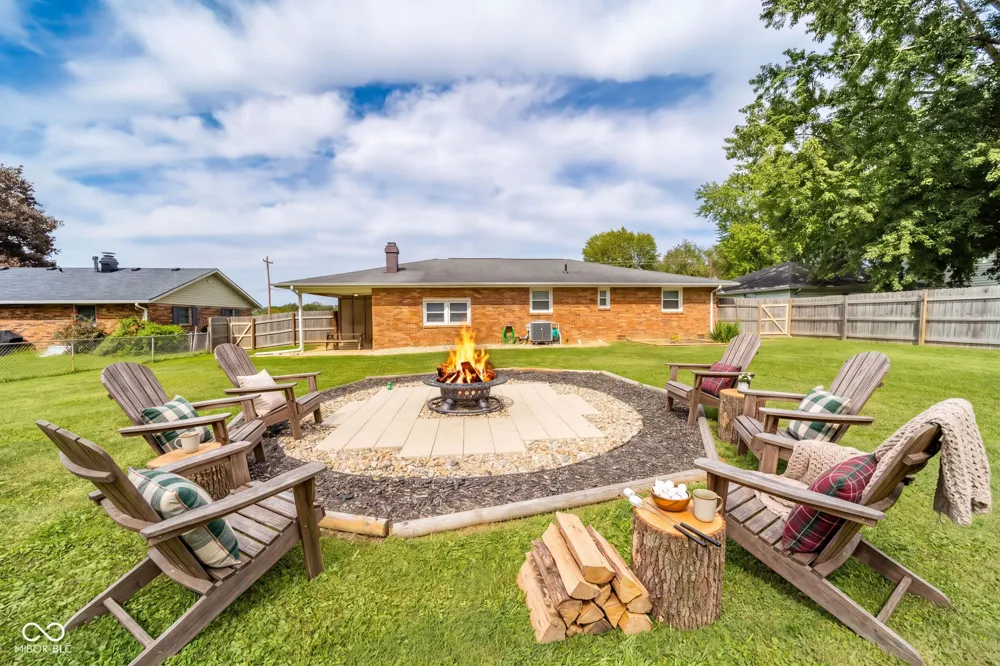 1375 E 240 Anderson, IN 46012